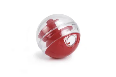 Beeztees plastic snackbal Twirly rood (verstelbaar) 5,5 cm