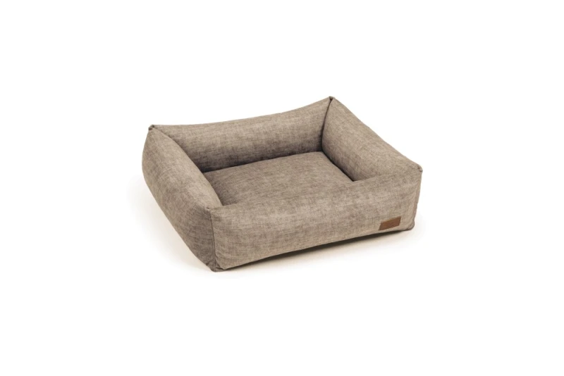 Designed by Lotte hondenmand Unnay Beige 65 x 60 cm