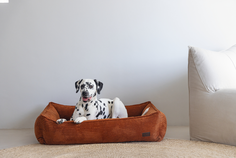 Designed by Lotte hondenmand Ribbed Terra 65 x 60 cm 