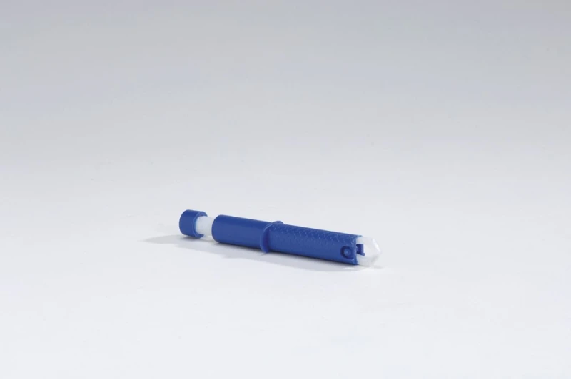 Beeztees plastic tekenpincet + drukclip 10 cm